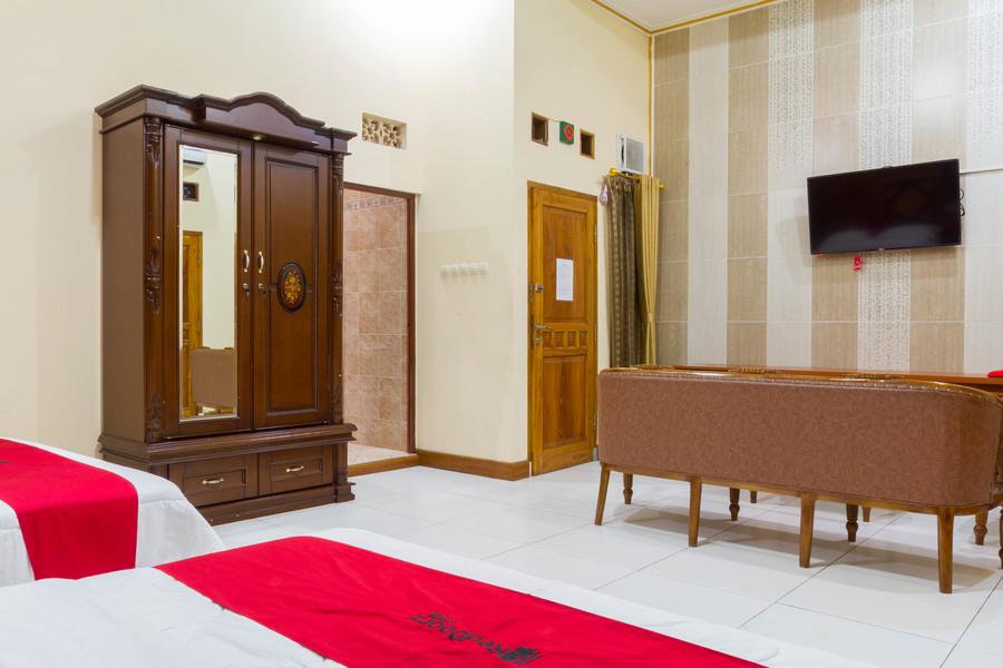 Reddoorz @ Pataruman Garut Exterior photo